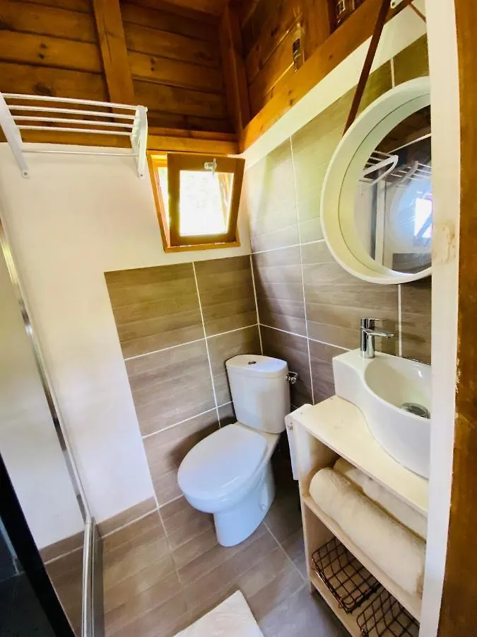 Banana Cottage Ecolodge & Spa Ле-Гозье